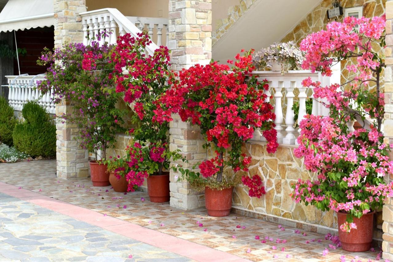 Relax Pozar Hotel Loutraki  Luaran gambar